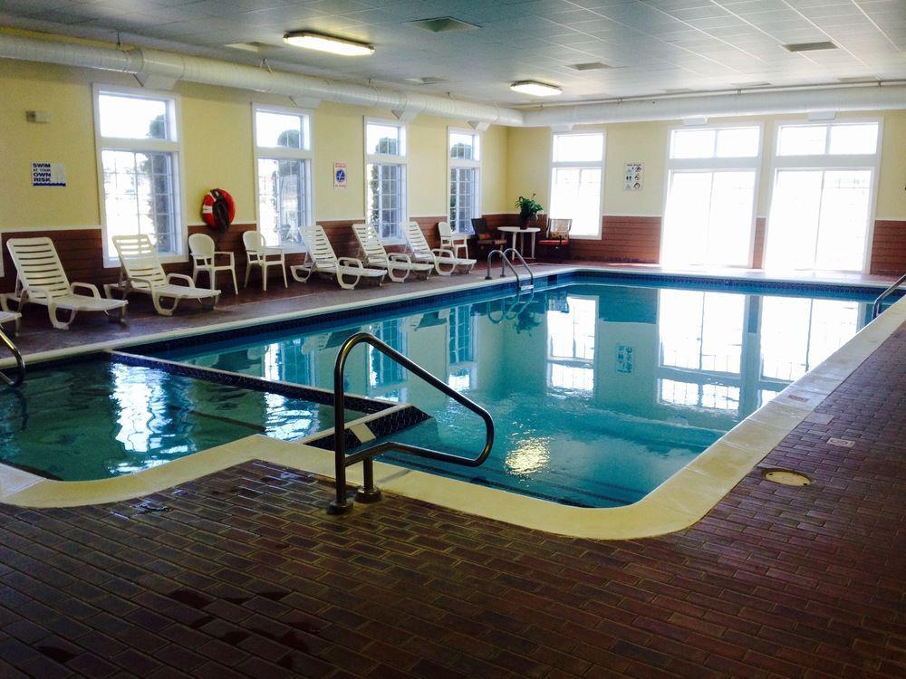 American Inn And Suites Houghton Lake Dış mekan fotoğraf